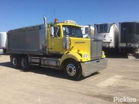 2010 Western Star 4800FX Constellation - picture0' - Click to enlarge