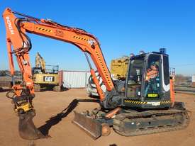 Hitachi ZX85USB-3 Hi Rail Excavator - picture0' - Click to enlarge