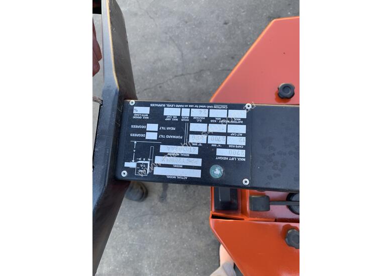 caption BT Walkie Stacker - Refurbished