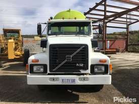 1990 Volvo N12 - picture1' - Click to enlarge