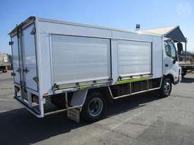Hino 300 Series - picture1' - Click to enlarge