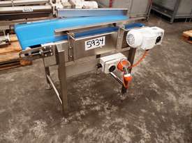 Flat Belt Conveyor, 970mm L x 400mm W x 750mm H - picture0' - Click to enlarge