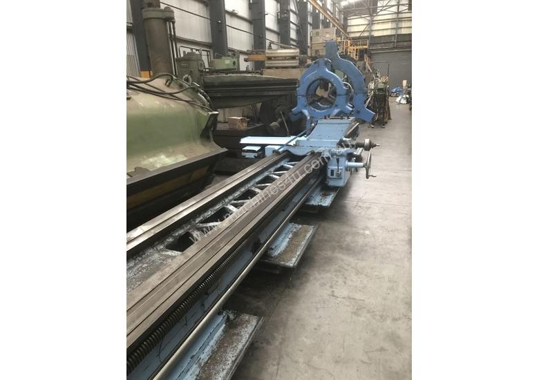 caption Poreba Lathe