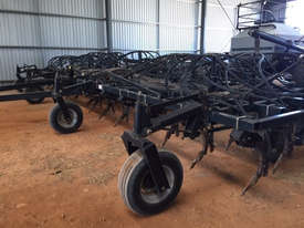 Flexicoil ST820 Seeder Bar Seeding/Planting Equip - picture0' - Click to enlarge