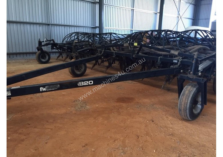 caption Flexicoil ST820 Seeder Bar Seeding/Planting Equip