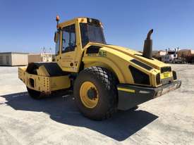 2011 BOMAG BW 216 D-4 ROLLER - picture1' - Click to enlarge