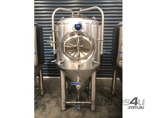 Fermenter 500ltr NEW Insulated & Jacketed Stainless Steel Tank (made to order)