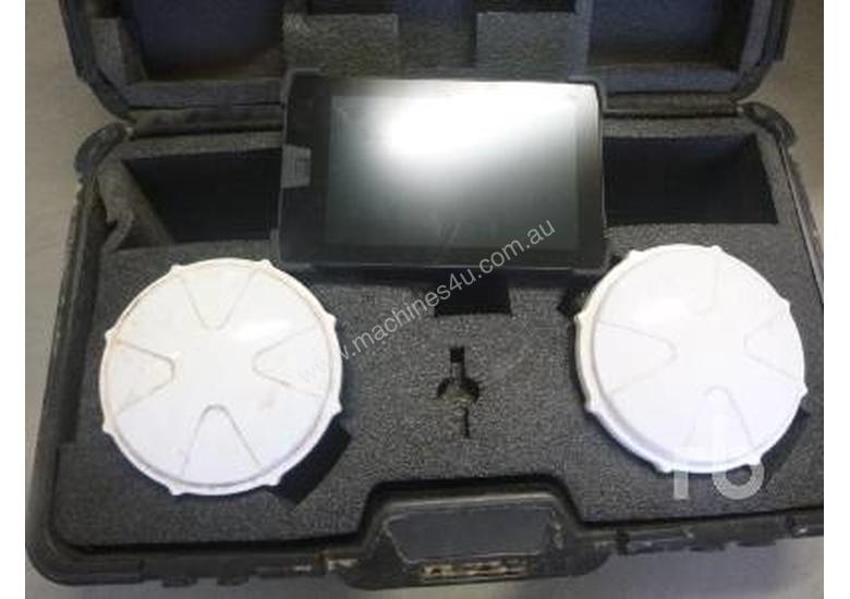 Used trimble TRIMBLE TD520LW GPS Surveying Equipment in , Listed on