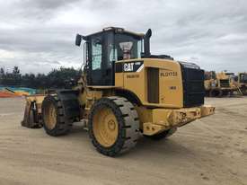 Caterpillar 930H Wheel Loader - picture1' - Click to enlarge