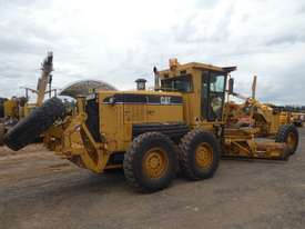 Caterpillar 140H Grader - picture1' - Click to enlarge
