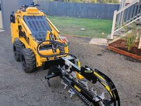 Digga Bigfoot Trencher 900mm with Combo Chain - picture0' - Click to enlarge