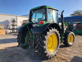 John Deere 6115M FWA/4WD Tractor - picture1' - Click to enlarge
