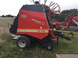 Vicon RV1601 Round Baler Hay/Forage Equip - picture0' - Click to enlarge