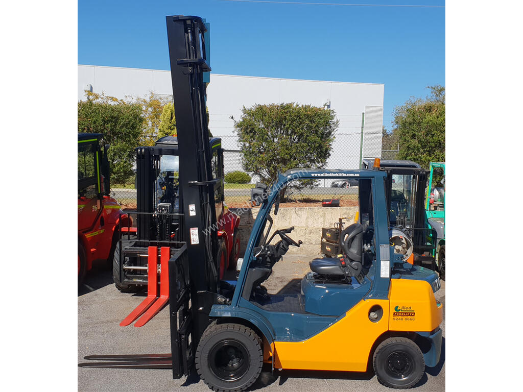 Used Toyota Toyota 2500kg Lpg Forklift With 6000mm Mast Dual Wheels Sideshift Fork Positioner Counterbalance Forklifts In Malaga Wa