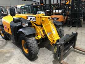 JCB 527-58 Compact Telehandler  - picture0' - Click to enlarge