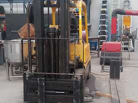 YALE 2.0 Ton CONTAINER MAST FORKLIFT - picture1' - Click to enlarge