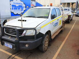 Toyota 2012 Hilux Dual Cab Ute - picture1' - Click to enlarge