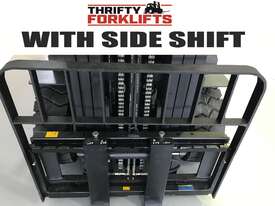BRAND NEW 3 TON DIESEL CONTAINER MAST DIESEL FORKLIFT WITH SIDESHIFT $21000 + gst!!!! - picture2' - Click to enlarge