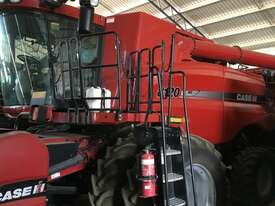 CASE IH 8120 + 2152  Combine & Front - picture0' - Click to enlarge