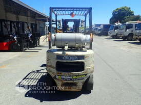 1998 CROWN CG2553 2.5 TONNE FORKLIFT - picture2' - Click to enlarge