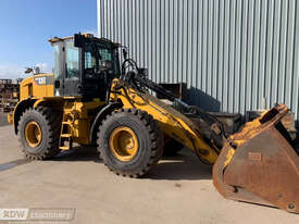 Caterpillar 930H Wheel Loader - picture1' - Click to enlarge