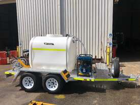 2000L Combo Pressure washer/Fire Fighter Trailer - picture1' - Click to enlarge