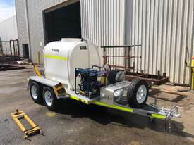 2000L Combo Pressure washer/Fire Fighter Trailer - picture2' - Click to enlarge