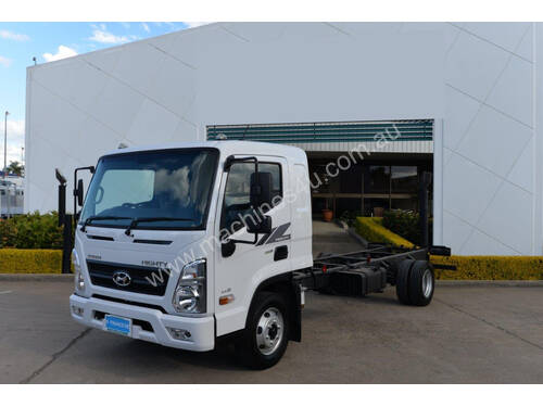 2020 HYUNDAI MIGHTY EX8  ELWB - Cab Chassis Trucks