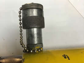 Enerpac 16 Ton Hydraulic Cylinder Double Acting RD166 - Used Item - picture2' - Click to enlarge