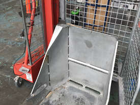 Simpro Bin Lifter Multi Tip 100kg Load Capacity MT1600B - Used Item - picture2' - Click to enlarge