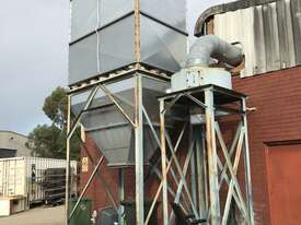 External Dust Extraction System - picture0' - Click to enlarge