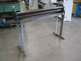 Australian Made 1000 x 500 Manual Curving Rolls - picture1' - Click to enlarge