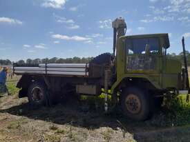 1964 International 1800 4WD Truck $4,000 + GST - picture0' - Click to enlarge