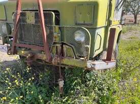1964 International 1800 4WD Truck $4,000 + GST - picture1' - Click to enlarge