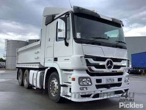 caption 2009 Mercedes Benz Actros 2648