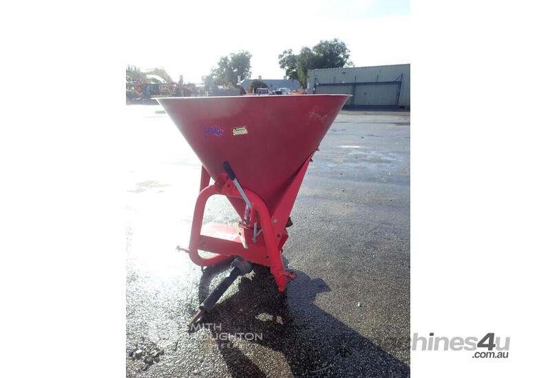 Buy Used SILVAN 500 3 POINT LINKAGE PTO SPREADER Vans in , - Listed on ...