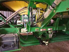2015 John Deere 1910 Air Carts - picture0' - Click to enlarge