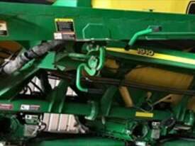 2015 John Deere 1910 Air Carts - picture2' - Click to enlarge