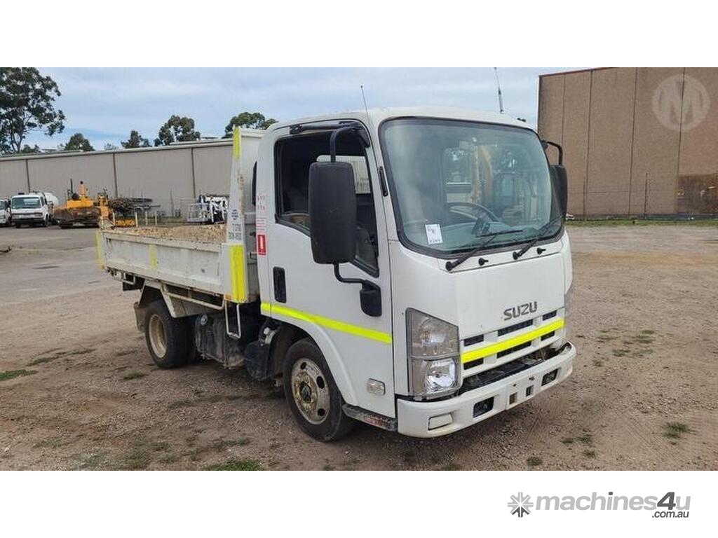 Buy Used Isuzu Nlr Tipper Trucks In Listed On Machines U