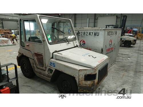 TOYOTA 42-2TD25 - TOW TUG