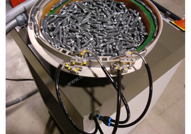 caption Gannomat Selekta 252 RTA Pin Inserter