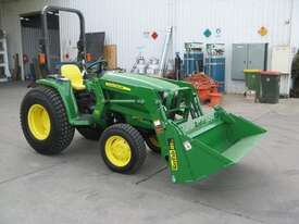 Ag Loader 4 in 1 Bucket - picture2' - Click to enlarge