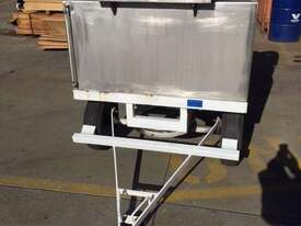 2012 OCEANIA TSU Trailer Aviation Service Cart - picture1' - Click to enlarge