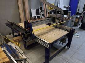 ShopBot PRSalpha 96-48-8 CNC Machine - picture2' - Click to enlarge