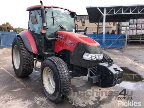 Case Farmall 95C