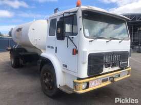 1994 International ACCO 1850E - picture0' - Click to enlarge