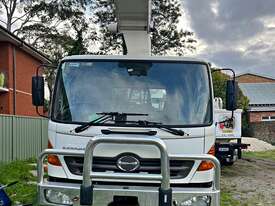 Used 2007 Hino GT 4x4 With EWP - picture0' - Click to enlarge