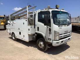 2014 Isuzu NPS300 - picture0' - Click to enlarge