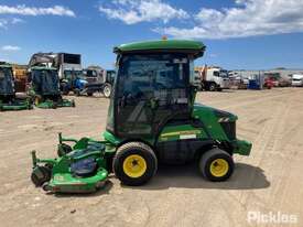 2015 John Deere 1585 Terrain Cut - picture1' - Click to enlarge