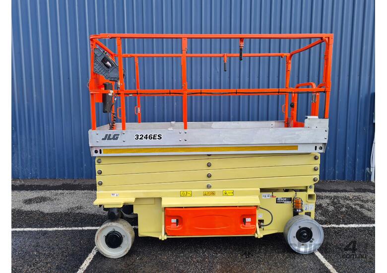 Used 2010 jlg 3246 ES Scissor Lift in , Listed on Machines4u